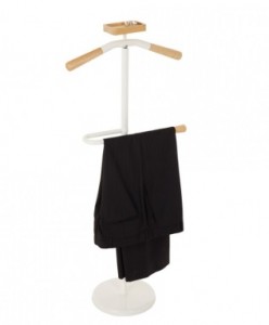 Declutter and organise your wardrobe