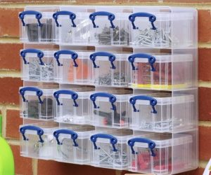 Containers to keep your garage organised