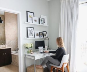 Small home office idea
