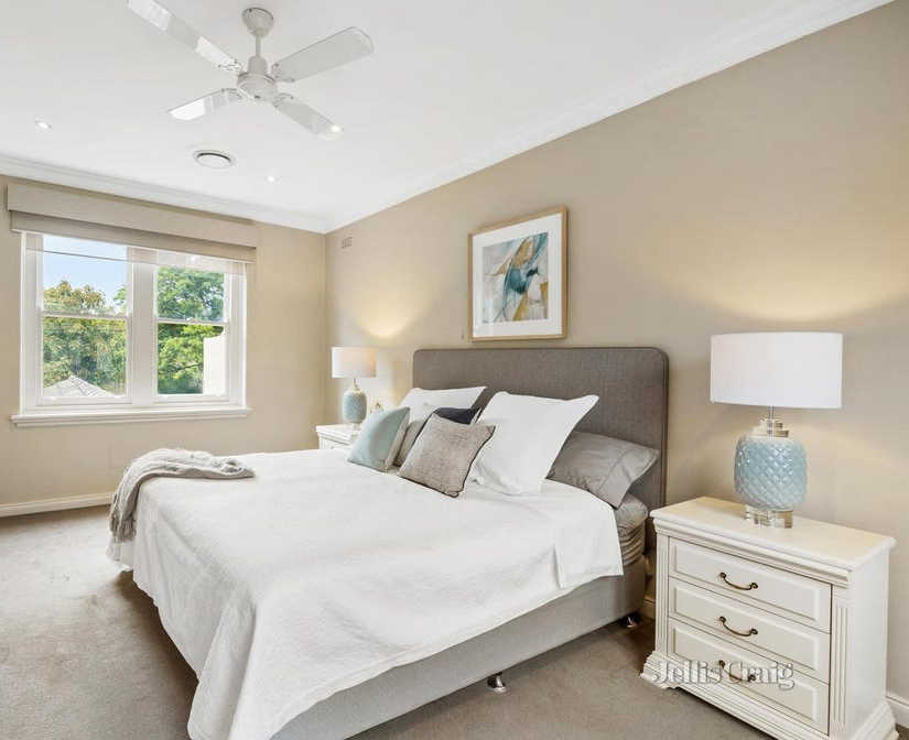 Masterbedroom (1) (1) (1)